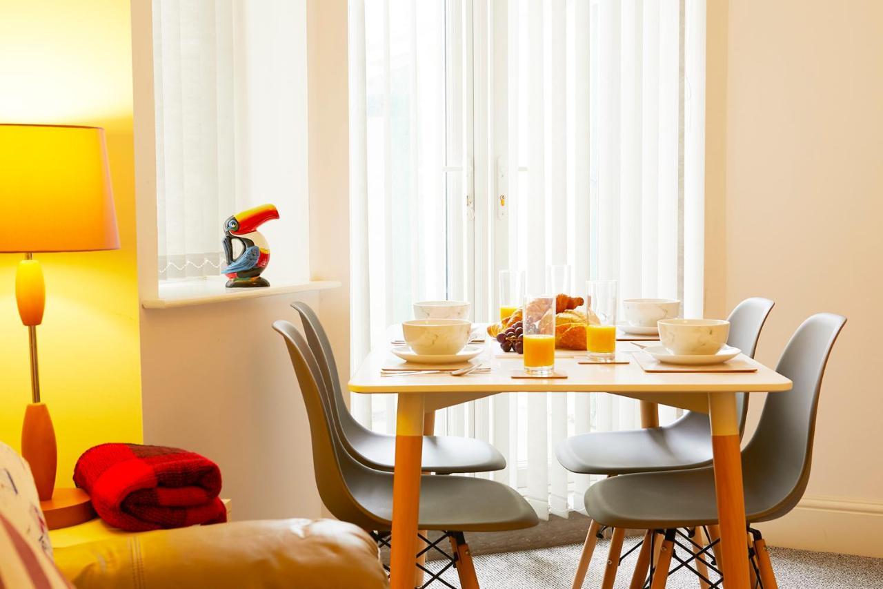 The Courtyard Apartment - Yorkshire Coast Holiday Lets Scarborough Exterior photo